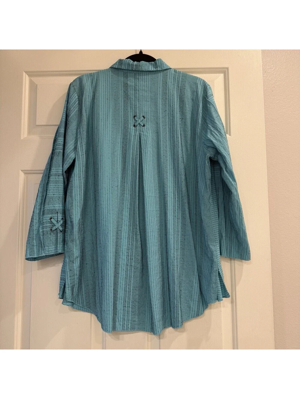 Ali Miles Artsy Blue Black Theading Button Up Shirt Top XL Extra Large Collared